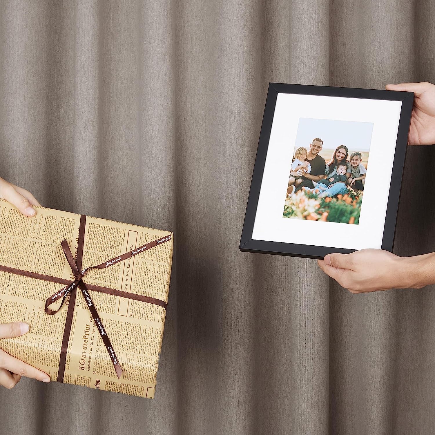 8X10 Picture Frame Set of 5, Display Pictures 5X7 with Mat or 8 X 10 Without, Wall Gallery Photo Frames, Black